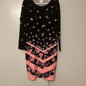 Lularoe elegant Debbie